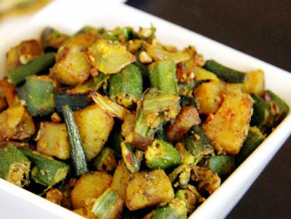 Bhindi Aloo ki Sabzi / Okras y Patatas Masala